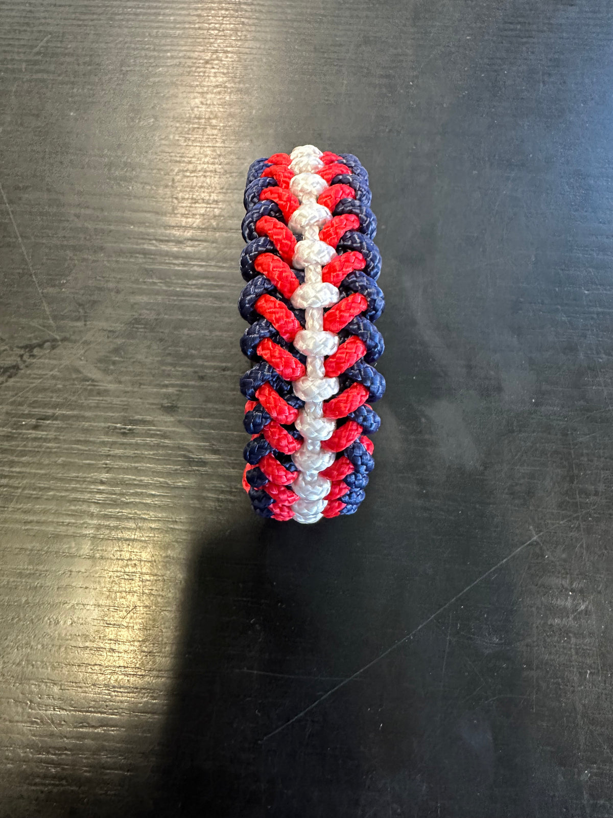 BRACELET EN PARACORD 3MM BLEU/BLANC/ROUGE 17CM À 20CMAVEC MANILLE