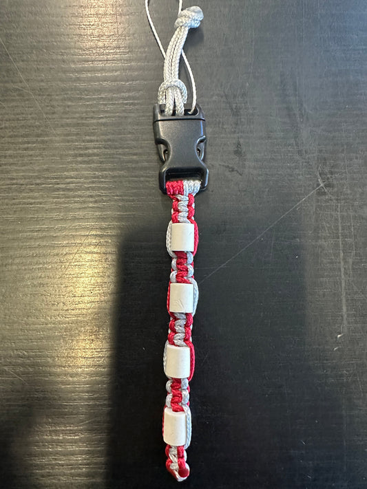 CHARMS ANTI-TIQUES FRAMBOISE ET GRIS ARGENT