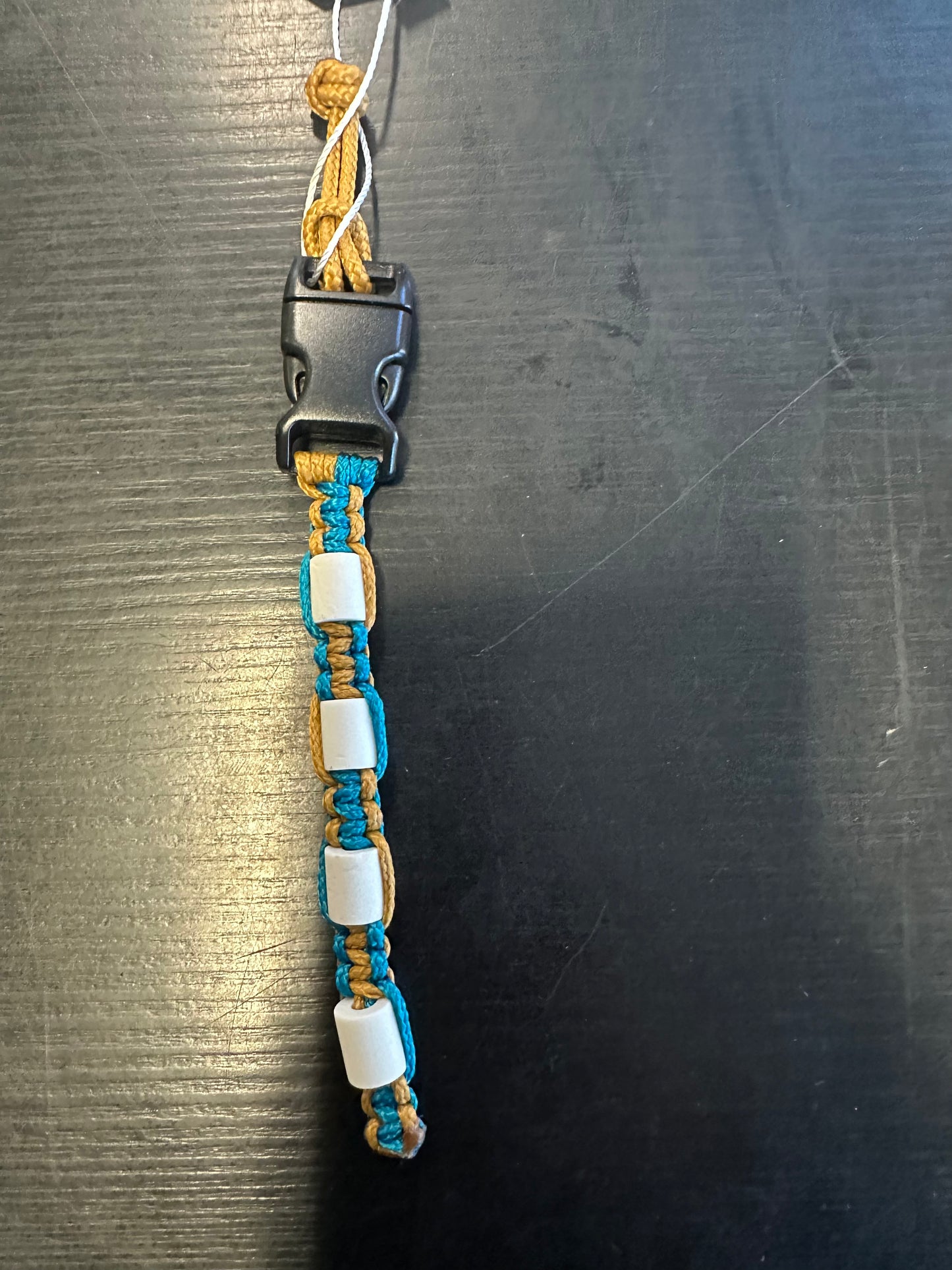 CHARMS ANTI-TIQUES AQUA ET CARAMEL