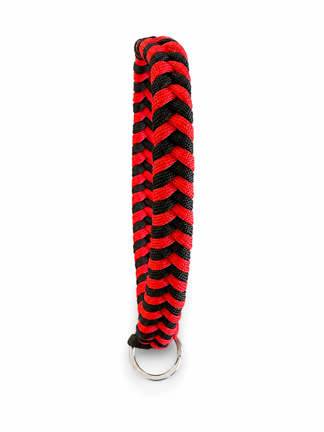 POIGNÉE EN PARACORD AVEC ANNEAU - POLYVALENTE ET PERSONNALISABLE